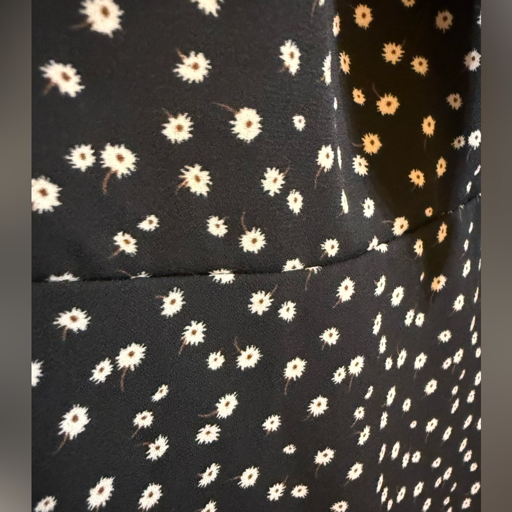 Sold 🎉 NWT Cloud & Sky Black Mini Dress With Floral Pattern - Picture 4 of 4